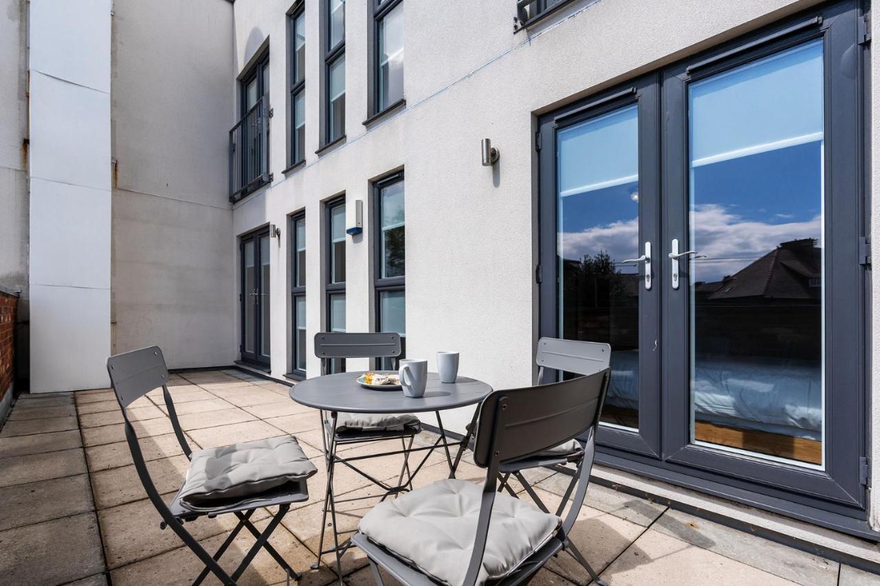 The Chorlton Apartment Manchester Bagian luar foto