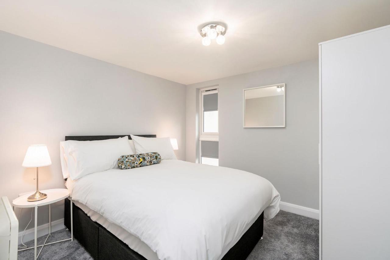 The Chorlton Apartment Manchester Bagian luar foto