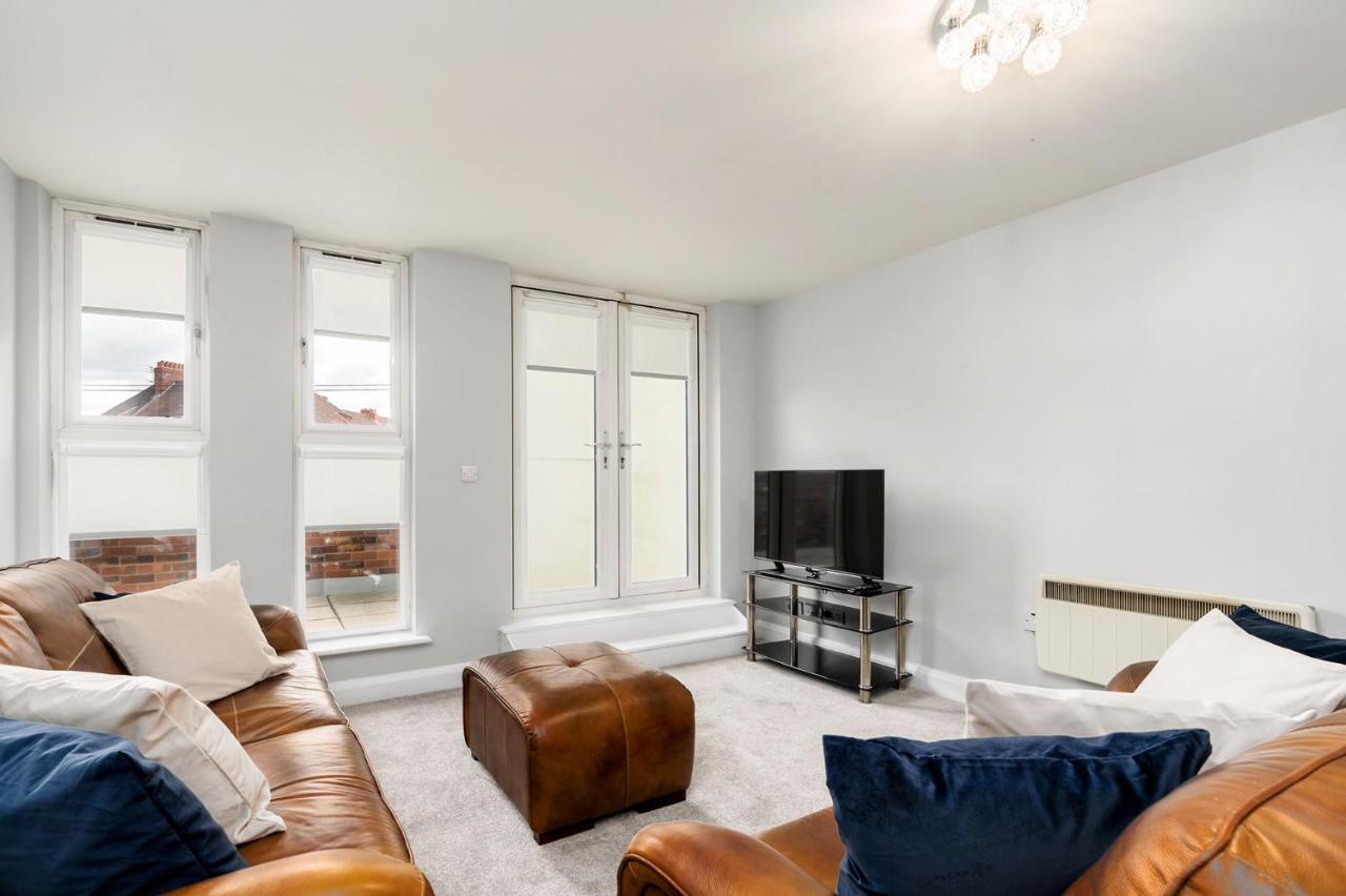 The Chorlton Apartment Manchester Bagian luar foto