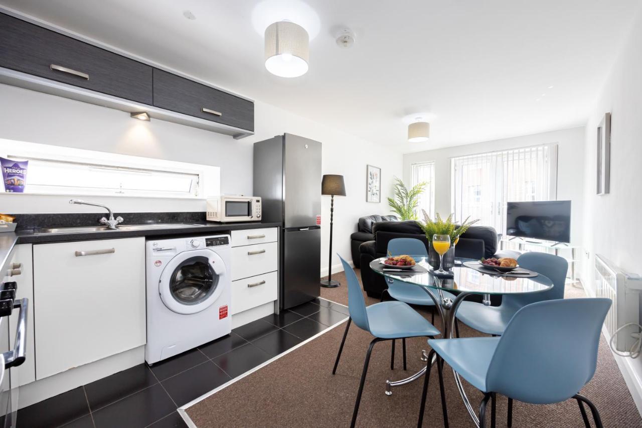 The Chorlton Apartment Manchester Bagian luar foto