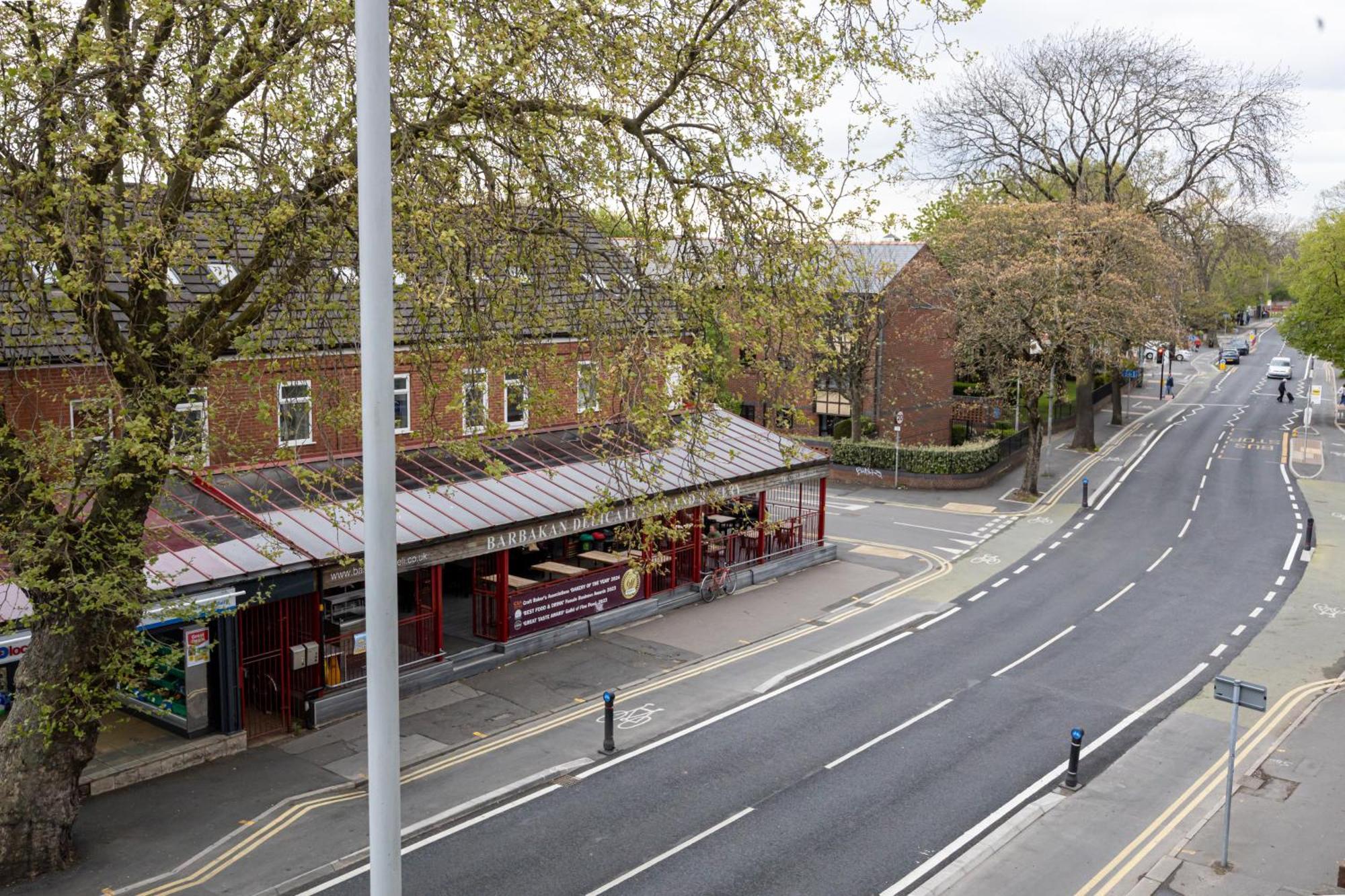 The Chorlton Apartment Manchester Bagian luar foto